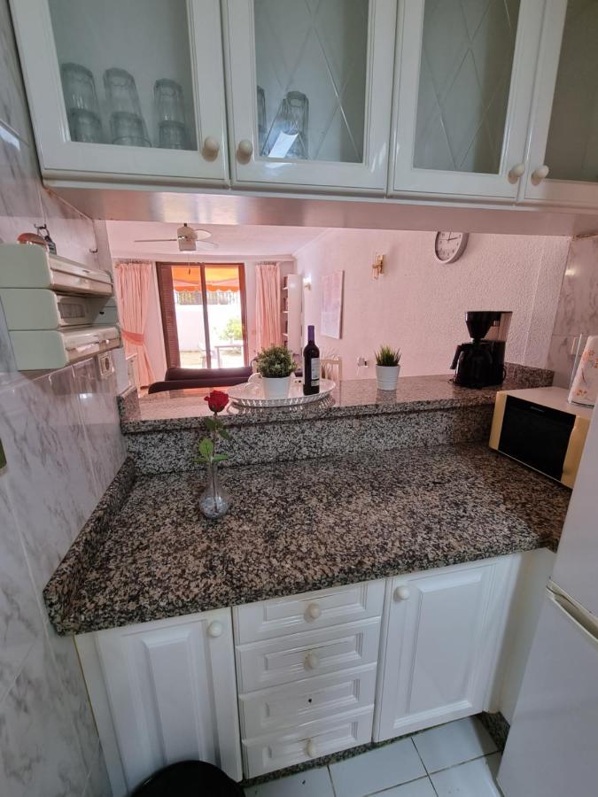 Casa Teide, Ground Floor Apartment Parque Santiago 1, Heated Pool, 100 M To Sea And Beach, Wifi プラヤ・デ・ラス・アメリカス エクステリア 写真